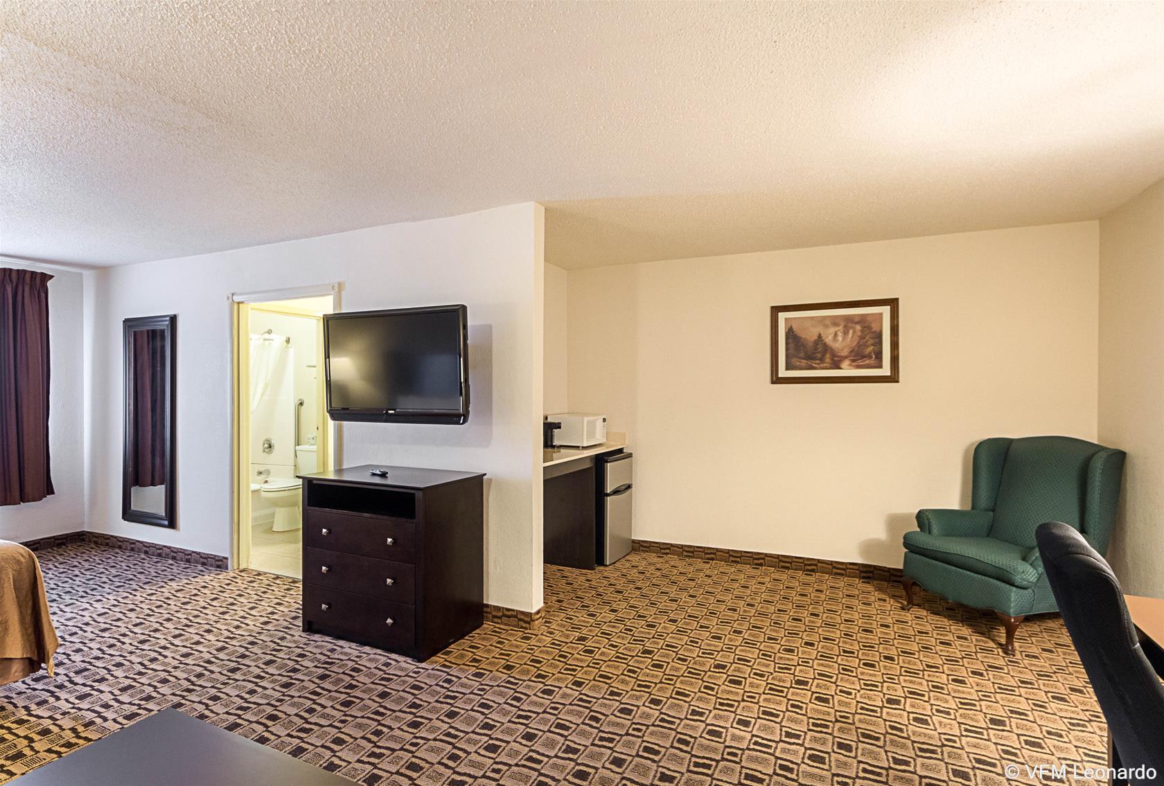Coratel Plus Suites Wichita West Airport Eksteriør billede