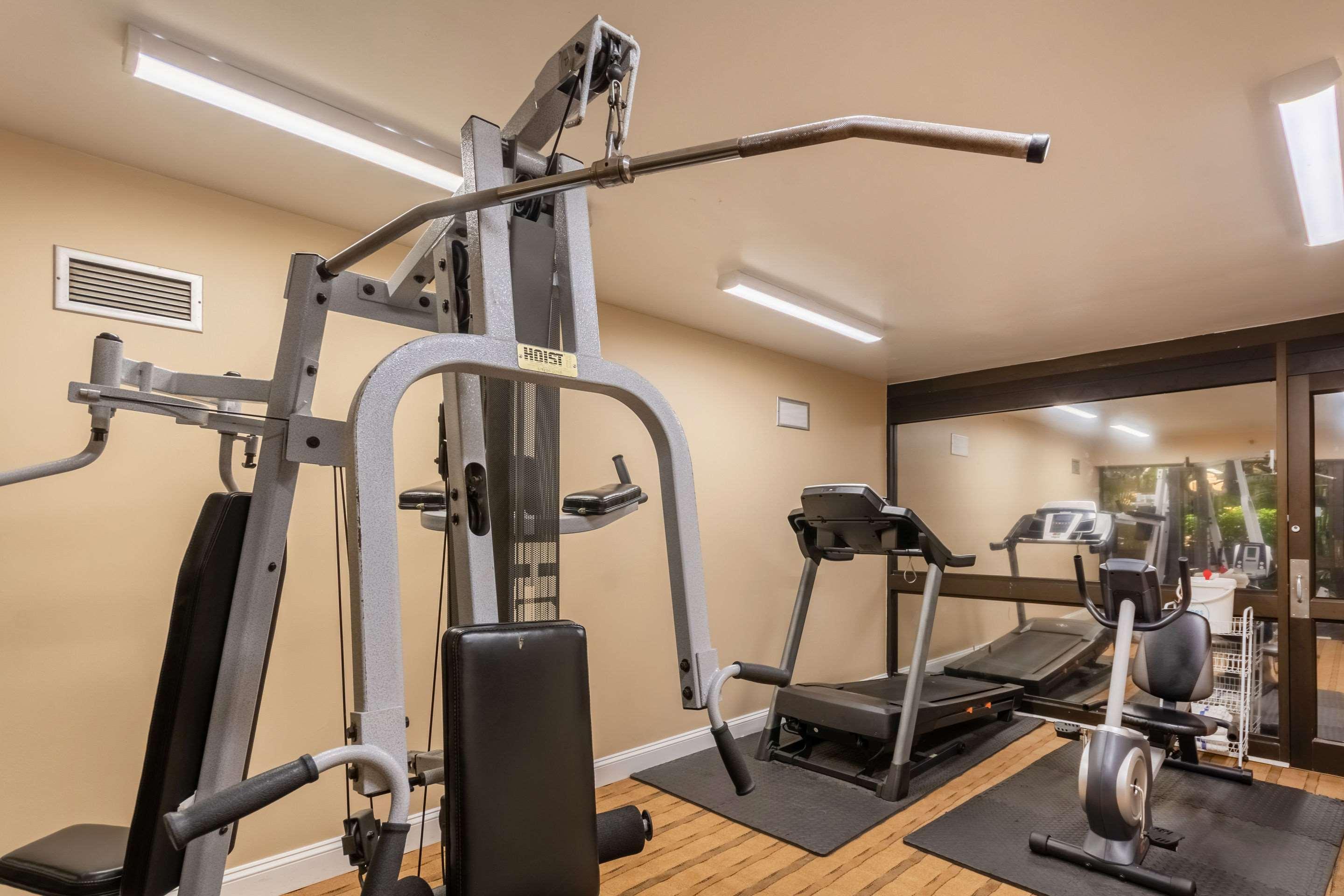 Coratel Plus Suites Wichita West Airport Eksteriør billede