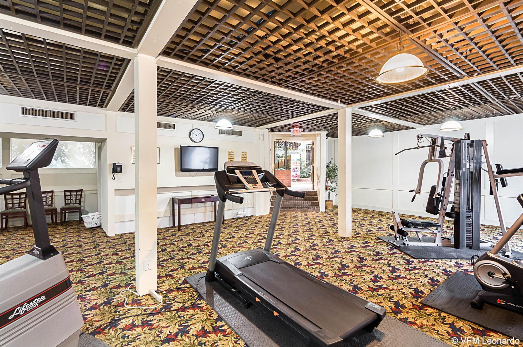 Coratel Plus Suites Wichita West Airport Eksteriør billede